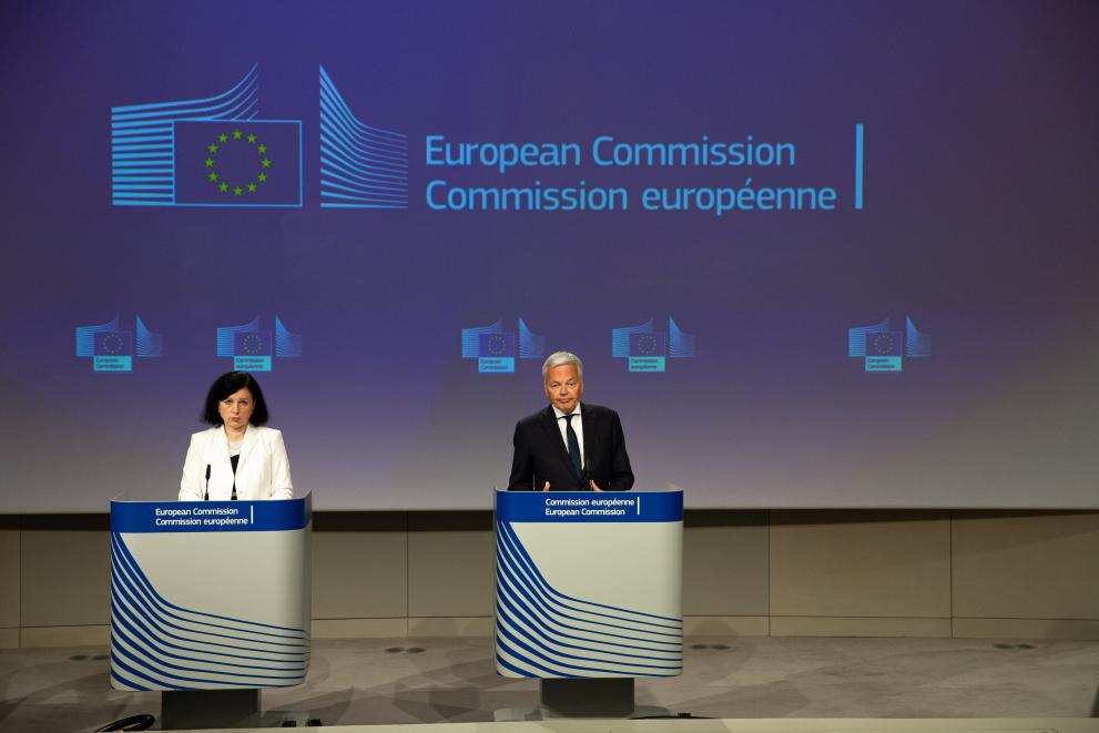 U izvješću Komisije o pravilima EU-a za zaštitu osobnih podataka zaključeno je da ta pravila osnažuju građane i da su primjerena za digitalno doba