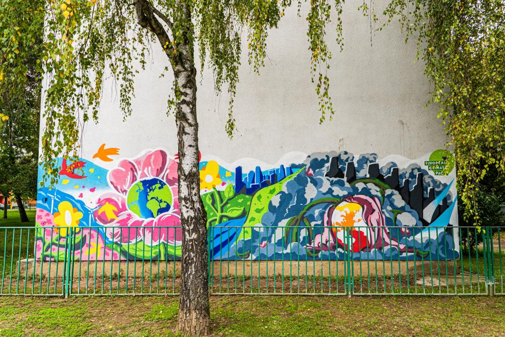 U Hrvatskoj započelo oslikavanje klimatskih murala, a mladi Osječani prvi su učili o ovom globalnom problemu