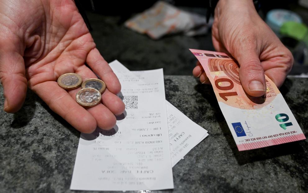 Uspješan prelazak Hrvatske na euro